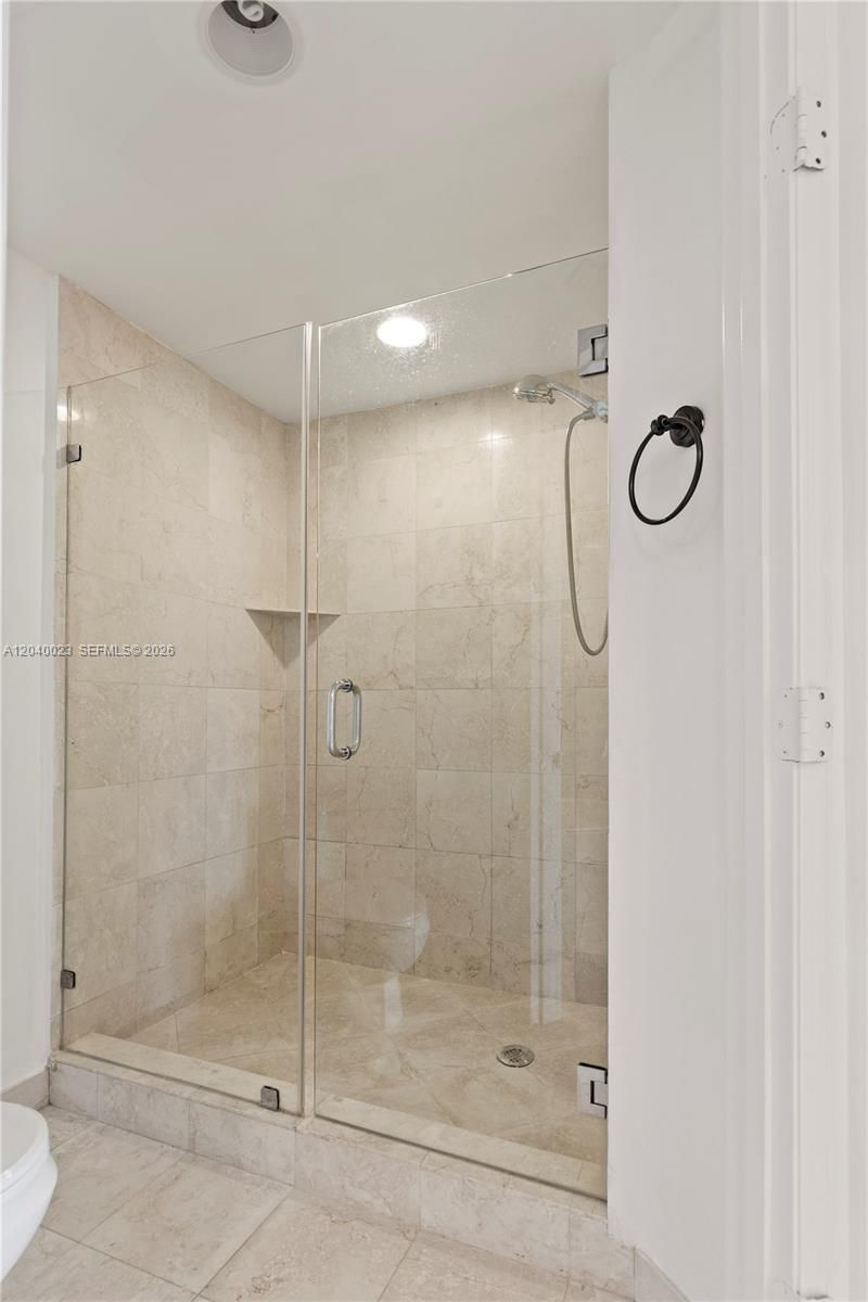 3370 Hidden Bay Dr, Unit 602, Aventura, FL 33180 Photo