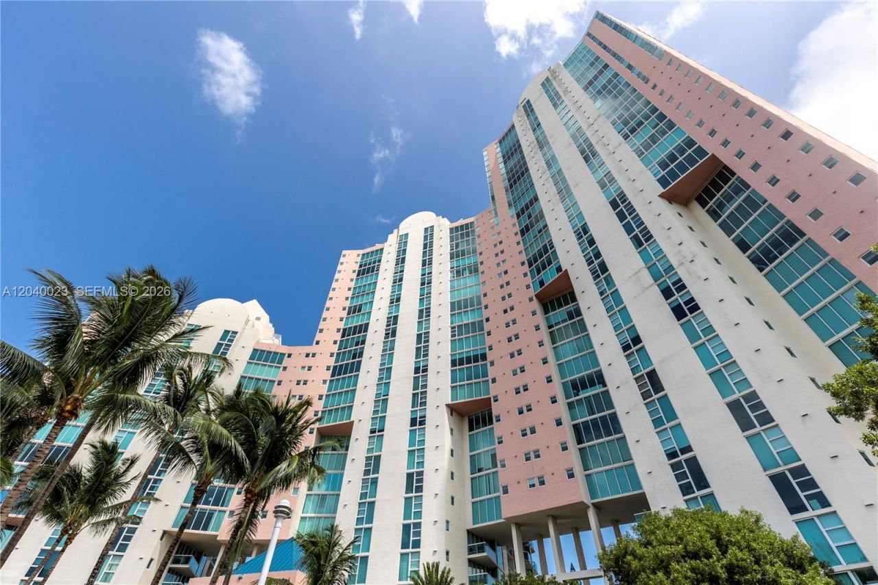 3370 Hidden Bay Dr, Unit 602, Aventura, FL 33180 Photo
