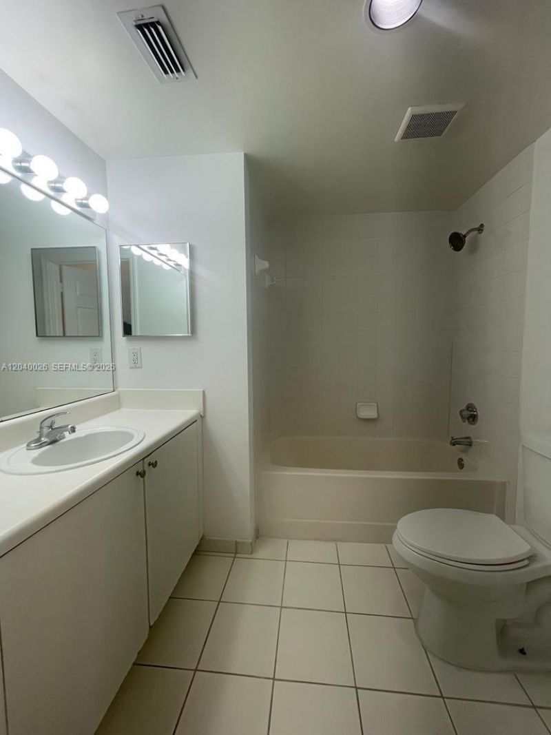 2240 E Preserve Way , Unit 104, Miramar, FL 33025 Photo