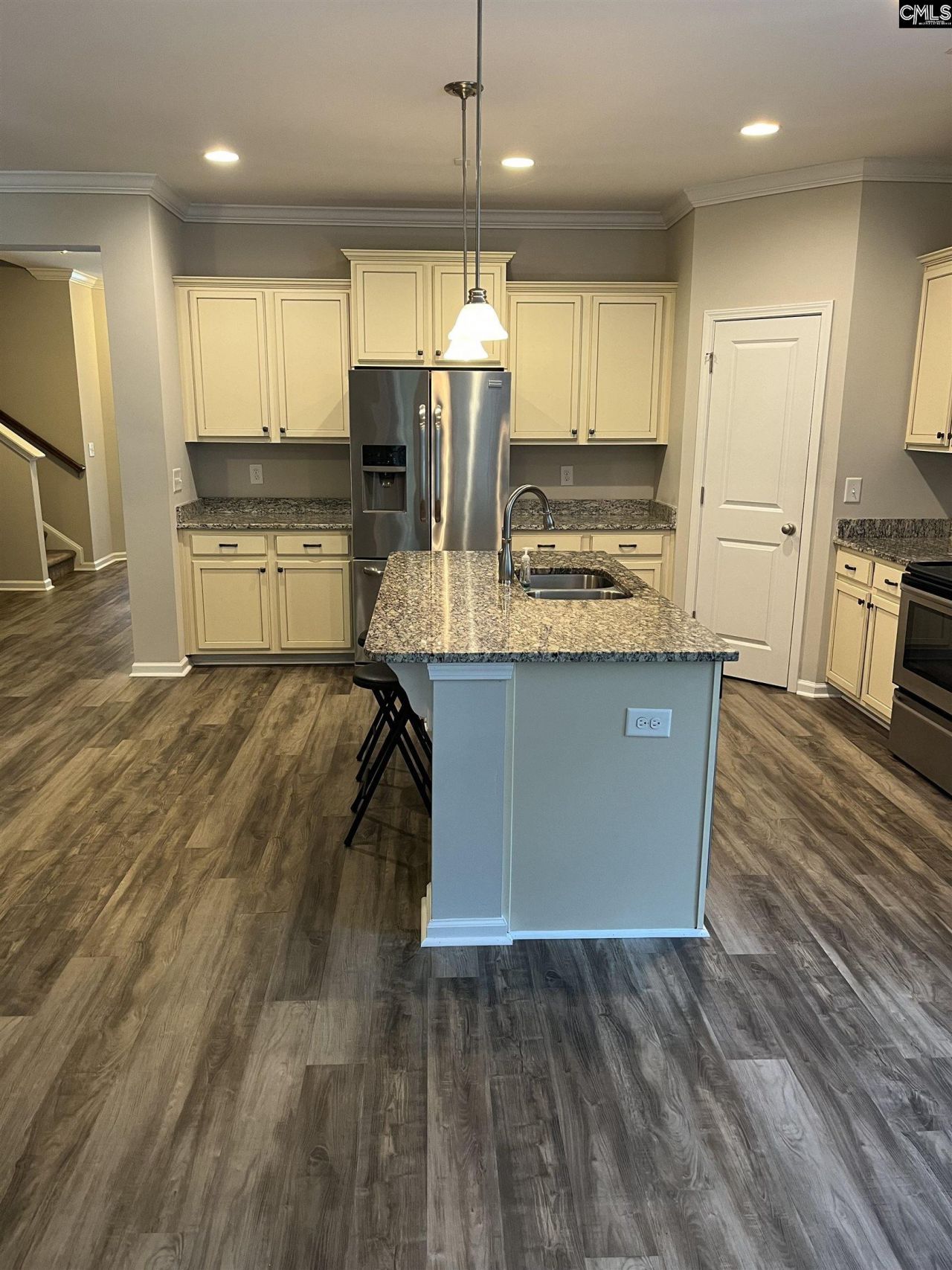 554 Hopscotch Lane  Photo 32