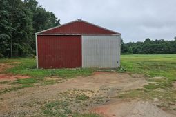 1161 Tom Moore Road photo 4
