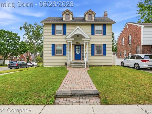 1956 Pinecrest Drive , Ferndale, MI 48220