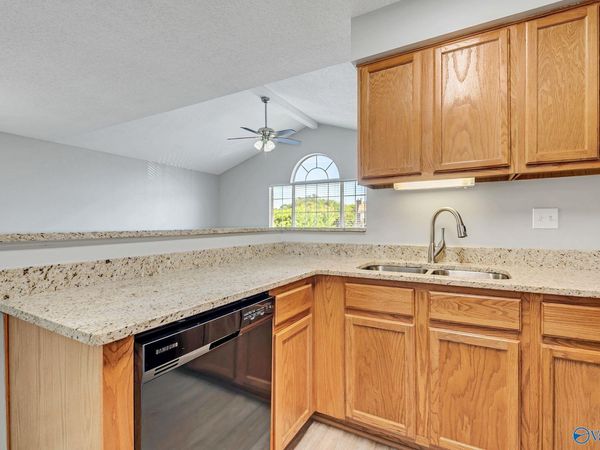 309 Waters Edge Lane, Unit 8, Madison, AL 35758
