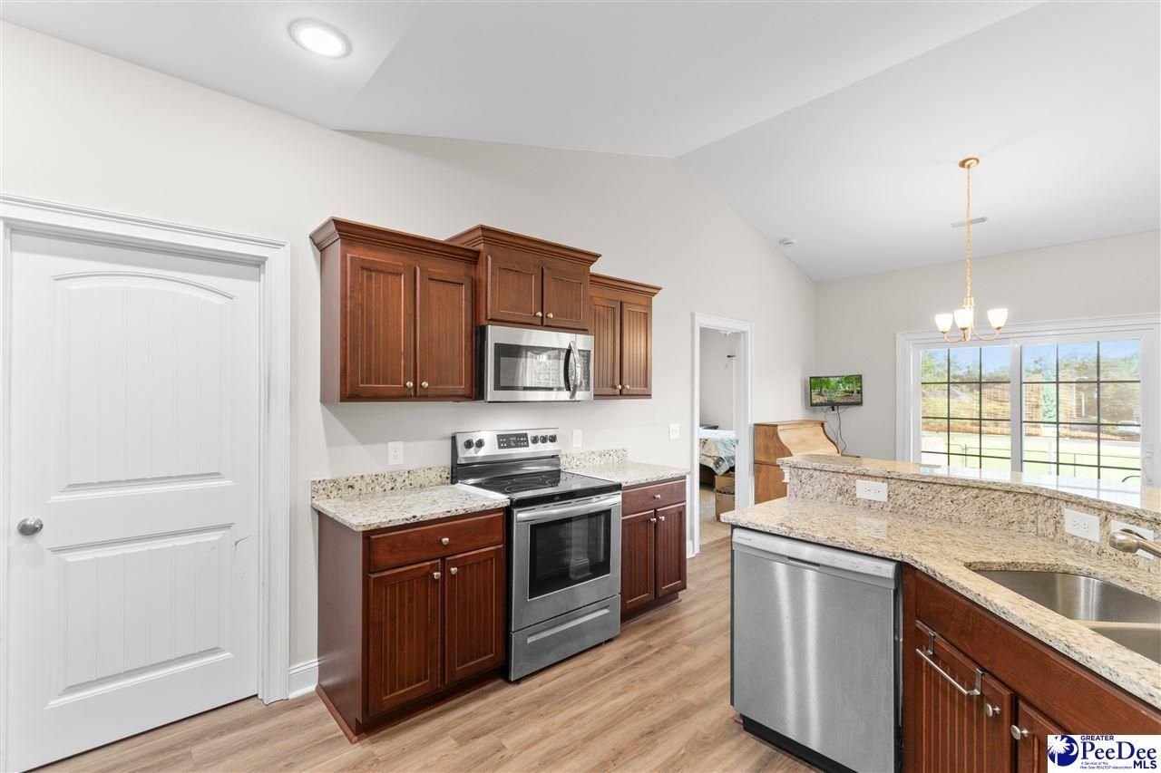 1332 Highway 319 Photo 13