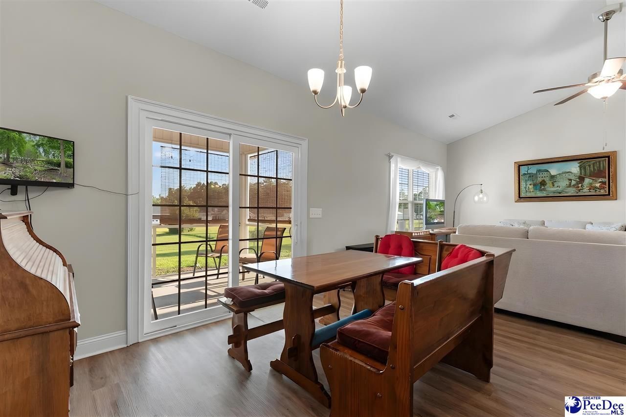 1332 Highway 319 Photo 14