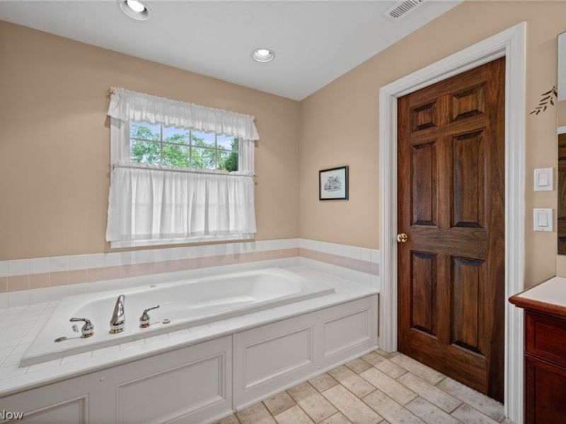 5318 New Haven Court, Sheffield Village, OH 44054 Photo 27