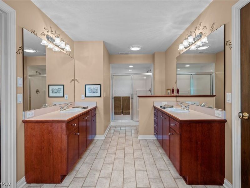 5318 New Haven Court, Sheffield Village, OH 44054 Photo 28