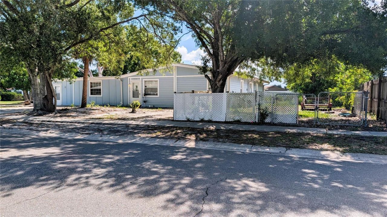 5350 Castleman Drive, Sarasota, FL 34232 Photo