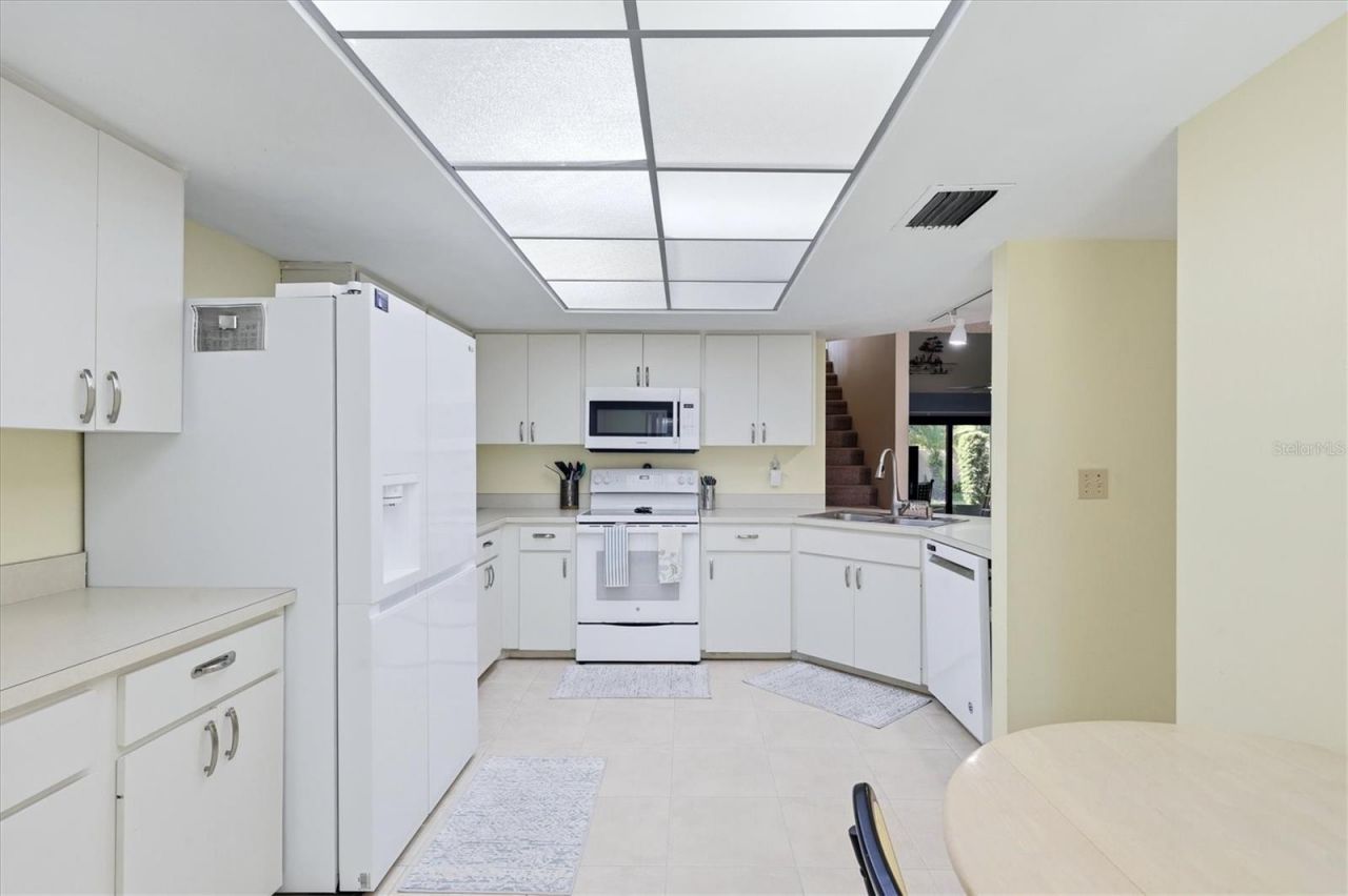 3412 Tallywood Circle , Unit 7018, Sarasota, FL 34237 Photo