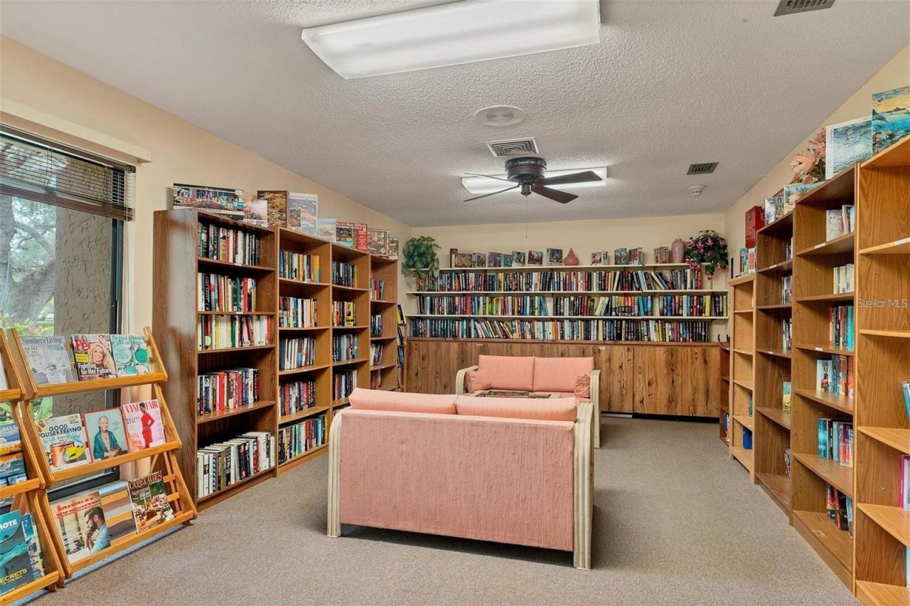 3412 Tallywood Circle , Unit 7018, Sarasota, FL 34237 Photo