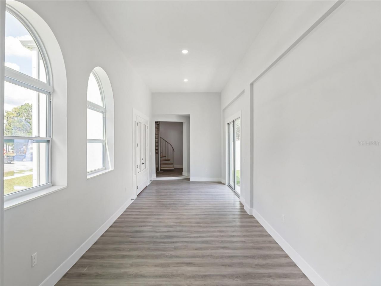 1190 W Lakeshore Drive, Clermont, FL 34711 Photo