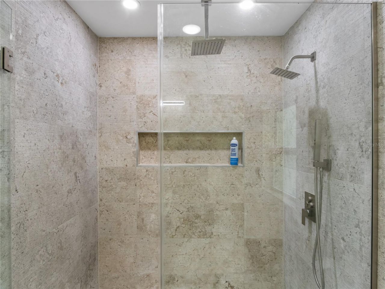 1190 W Lakeshore Drive, Clermont, FL 34711 Photo