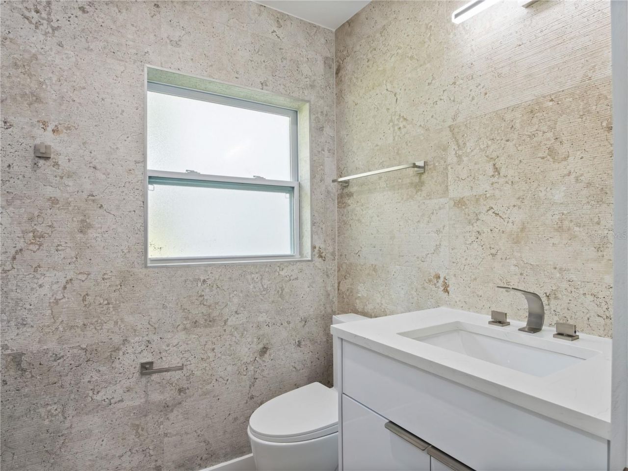 1190 W Lakeshore Drive, Clermont, FL 34711 Photo