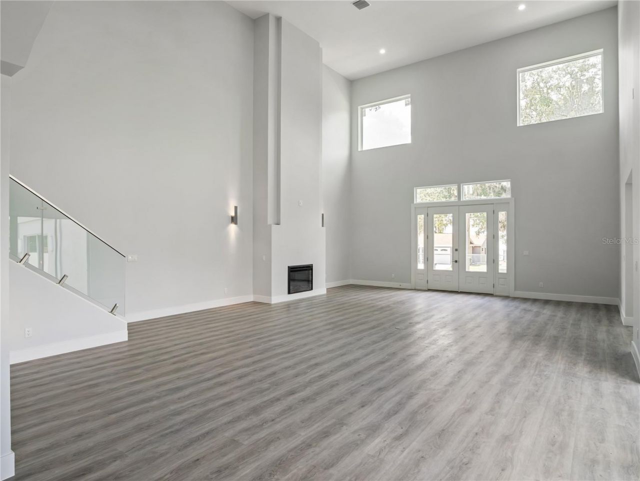 1190 W Lakeshore Drive, Clermont, FL 34711 Photo