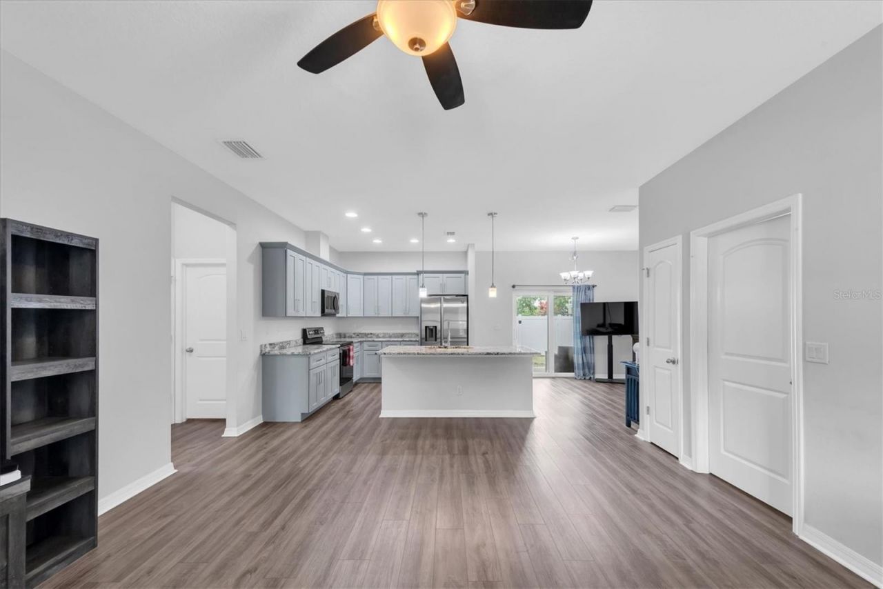 5876 78th Avenue N, Pinellas Park, FL 33781 Photo