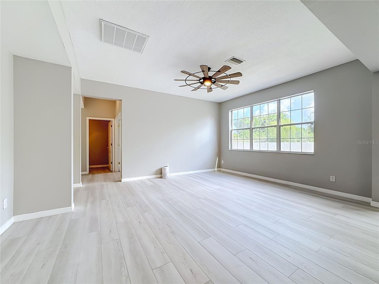 1620 Atlantic Drive , Ruskin, FL 33570 Photo