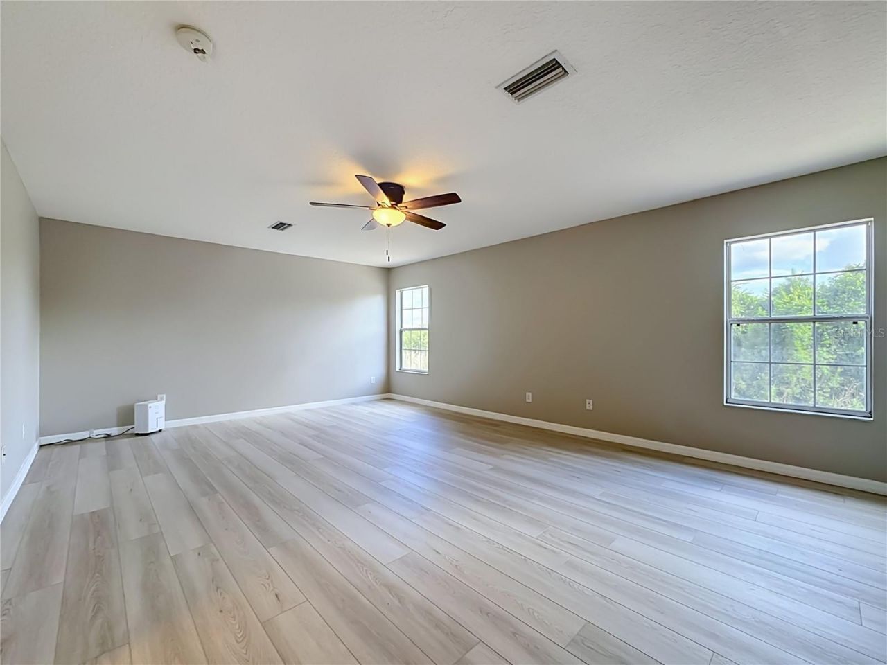 1620 Atlantic Drive , Ruskin, FL 33570 Photo