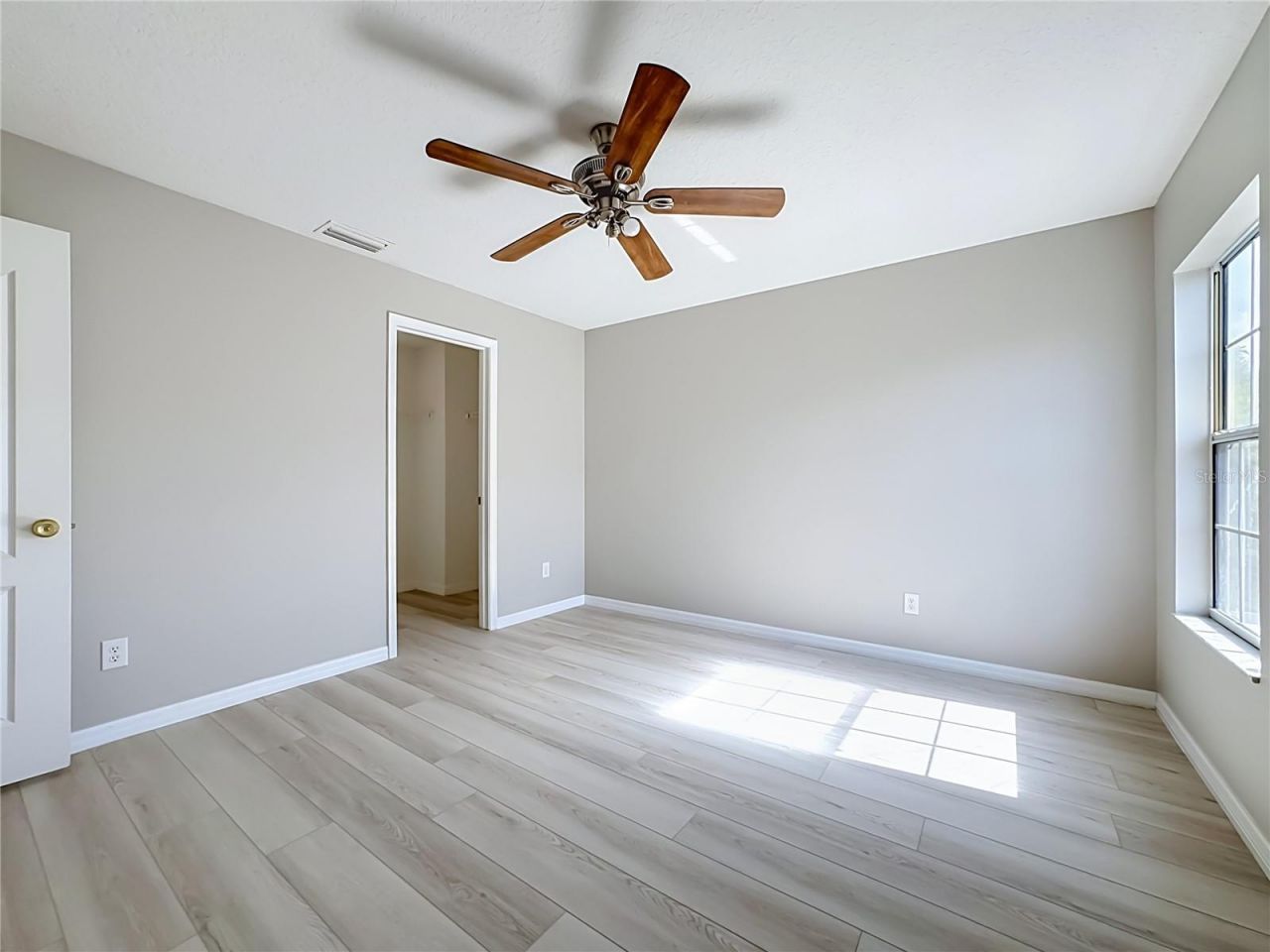 1620 Atlantic Drive , Ruskin, FL 33570 Photo