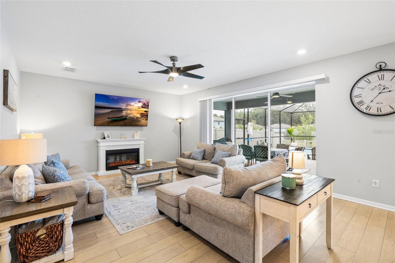 2781 Dolores Home Avenue, Valrico, FL 33594 Photo