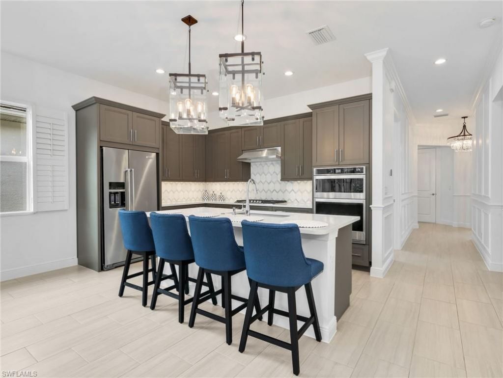 9052 Saint Lucia Dr, Naples, FL 34114 Photo