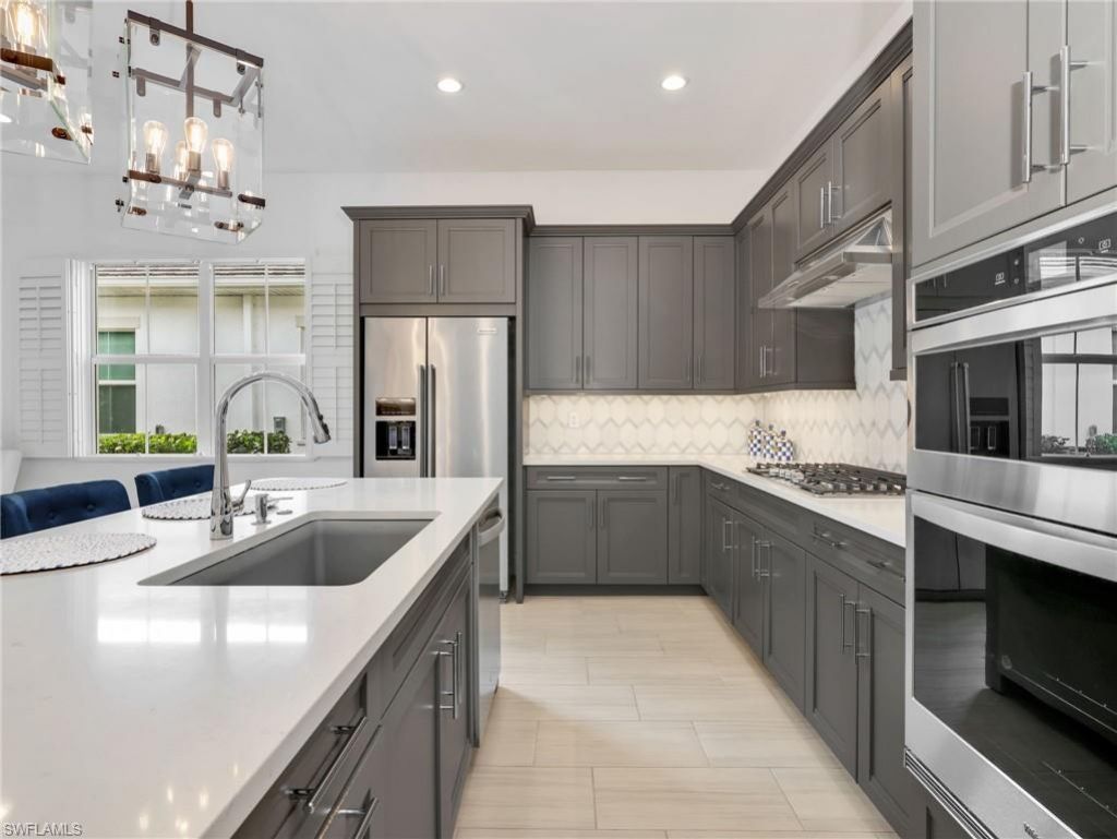 9052 Saint Lucia Dr, Naples, FL 34114 Photo
