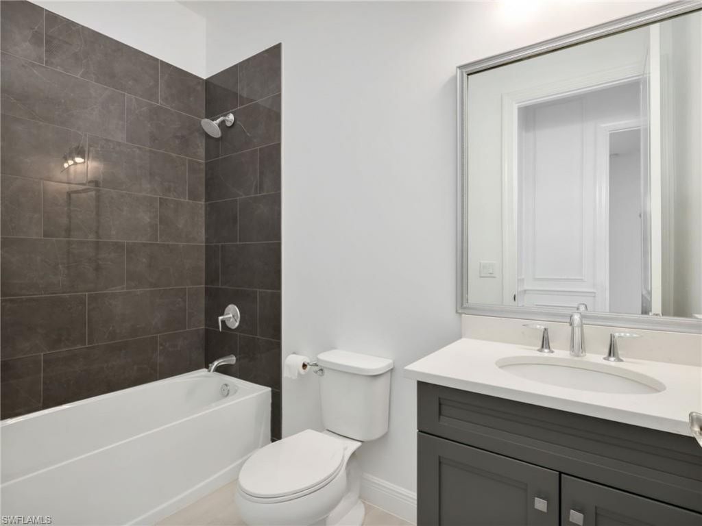9052 Saint Lucia Dr, Naples, FL 34114 Photo