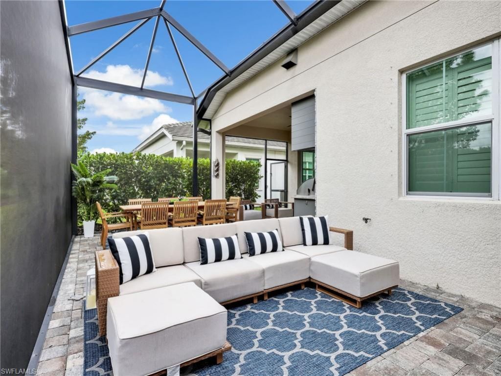 9052 Saint Lucia Dr, Naples, FL 34114 Photo