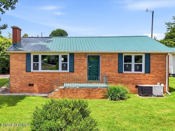 818 Guy Collins Rd, Morristown, TN 37813