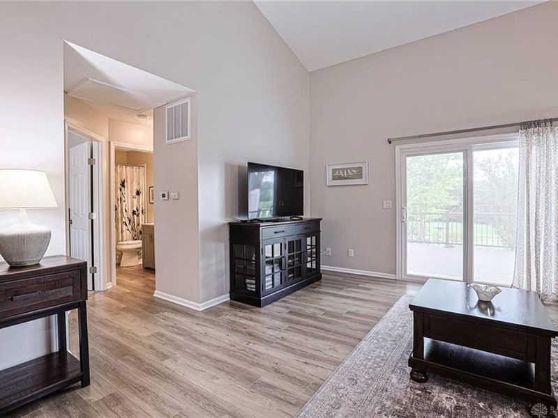 5270 Bay Pointe Drive, Mason, OH 45040 Photo 8