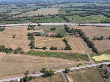 6 Danville Loop 1 Road, Nicholasville, KY 40356