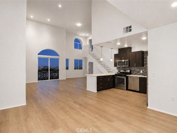 124 W Colorado, Unit 502, Glendale, CA 91204