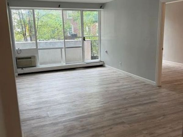 29 Concord Ave, Unit 212, Cambridge, MA 02138