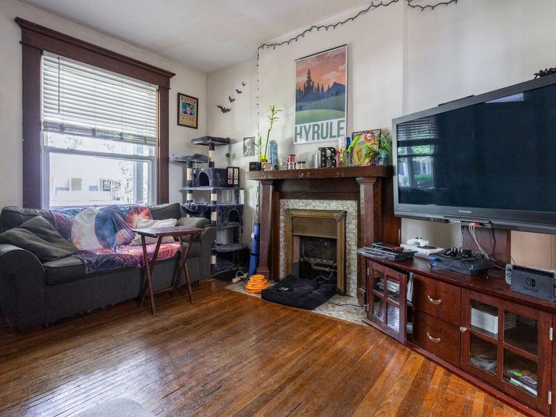 2406-2408 Indianola Avenue, Columbus, OH 43202 Photo 6
