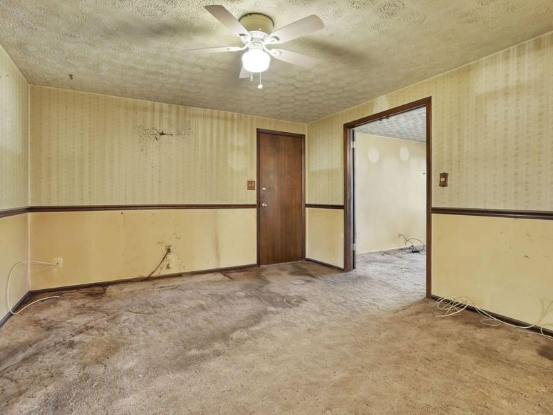 7043 Shaulis Drive, Reynoldsburg, OH 43068 Photo 9