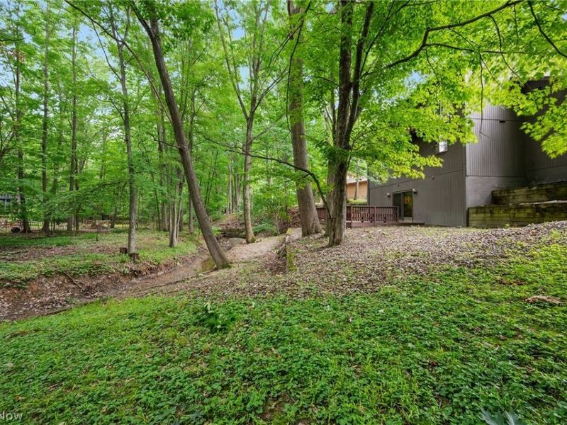 10934 Fawn Meadow Lane, Strongsville, OH 44149 Photo 45