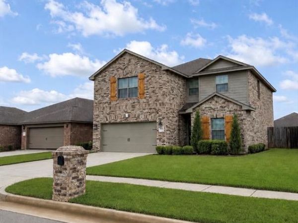 1009 NW 5th Street, Newcastle, OK 73065