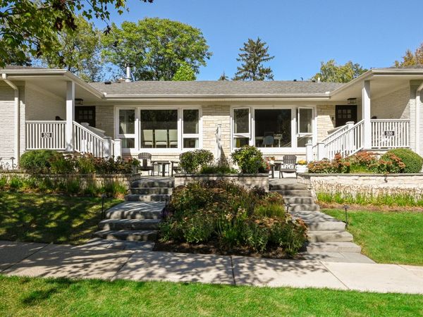 530 Anthony Street , Unit 530, Glen Ellyn, IL 60137