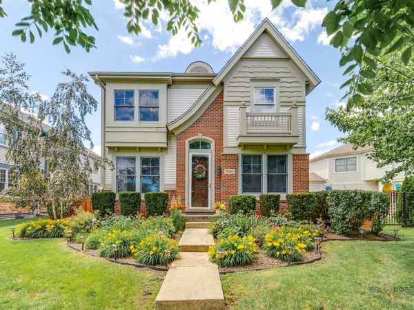 1590 Fielding Drive , Glenview, IL 60026