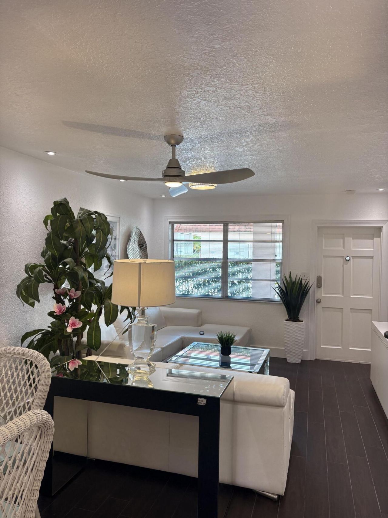 601 SE 5th Court, Unit 102, Fort Lauderdale, FL 33301 Photo