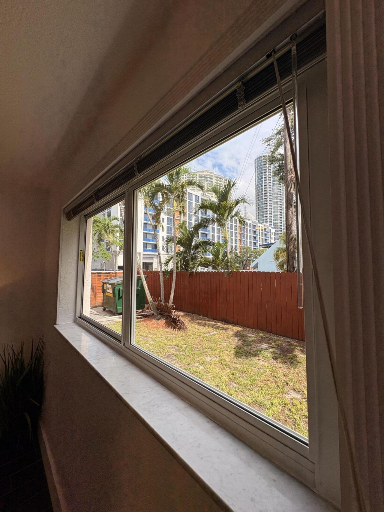 601 SE 5th Court, Unit 102, Fort Lauderdale, FL 33301 Photo