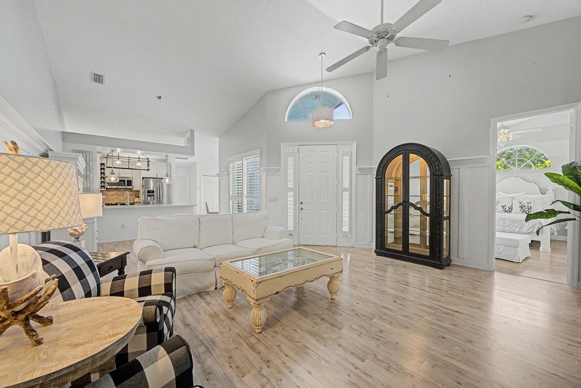 3268 Lakeshore Drive, Hutchinson Island, FL 34949 Photo