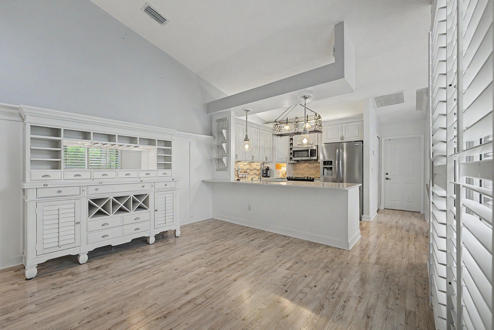 3268 Lakeshore Drive, Hutchinson Island, FL 34949 Photo