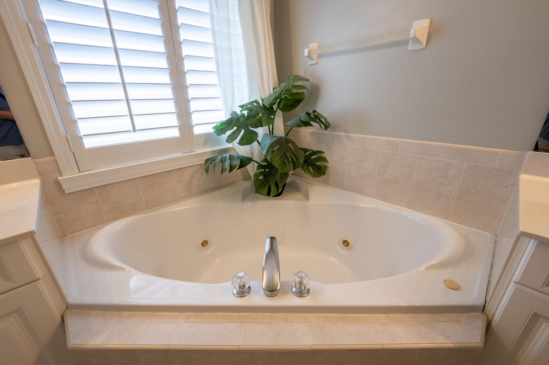 3268 Lakeshore Drive, Hutchinson Island, FL 34949 Photo