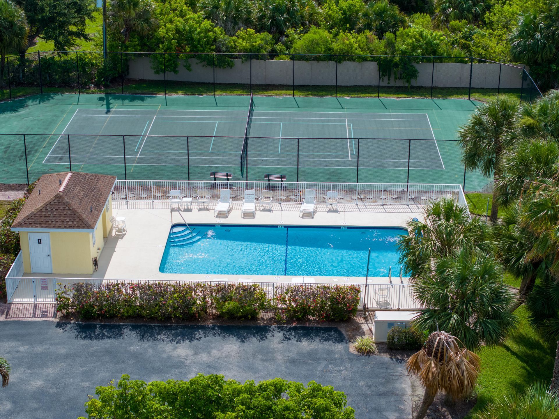 3268 Lakeshore Drive, Hutchinson Island, FL 34949 Photo