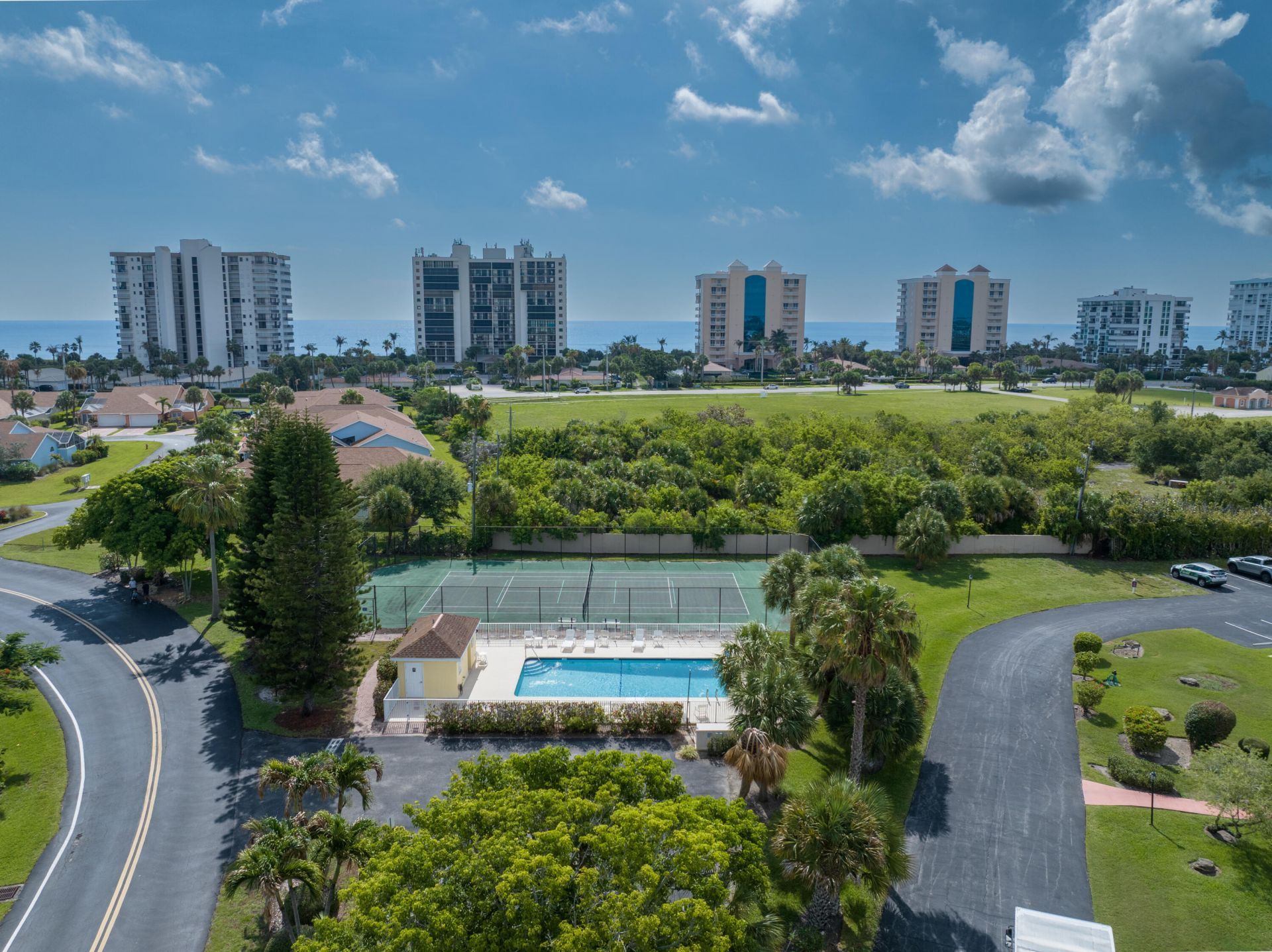 3268 Lakeshore Drive, Hutchinson Island, FL 34949 Photo