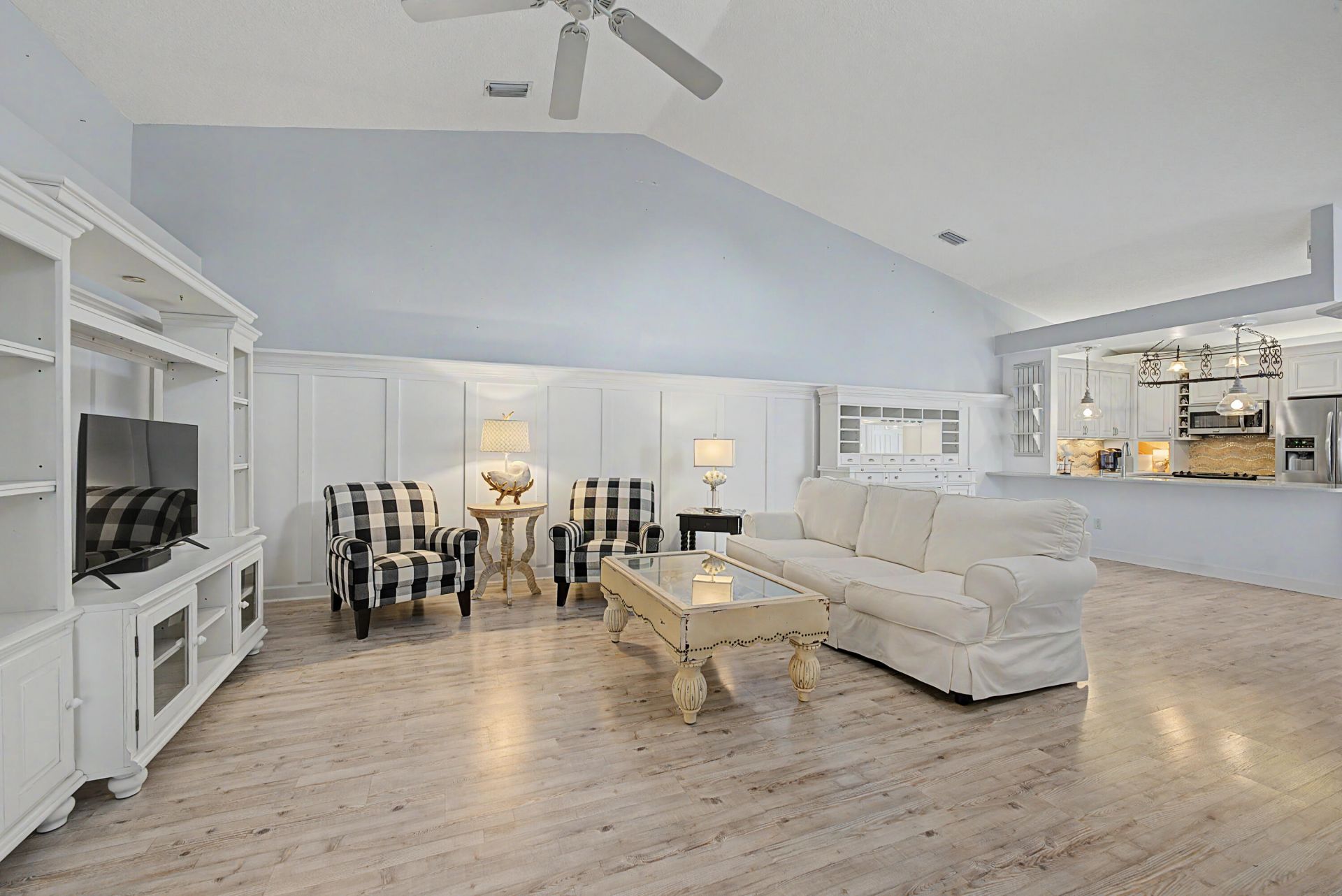 3268 Lakeshore Drive, Hutchinson Island, FL 34949 Photo