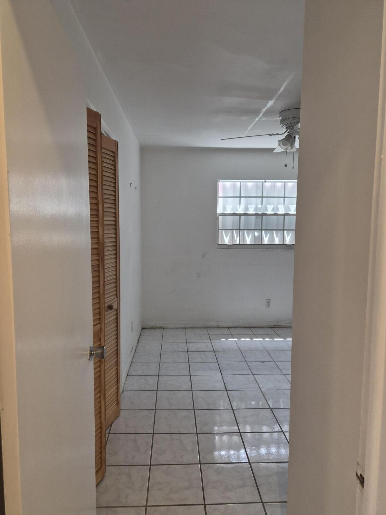 4960 NW 16th Street, Lauderhill, FL 33313 Photo