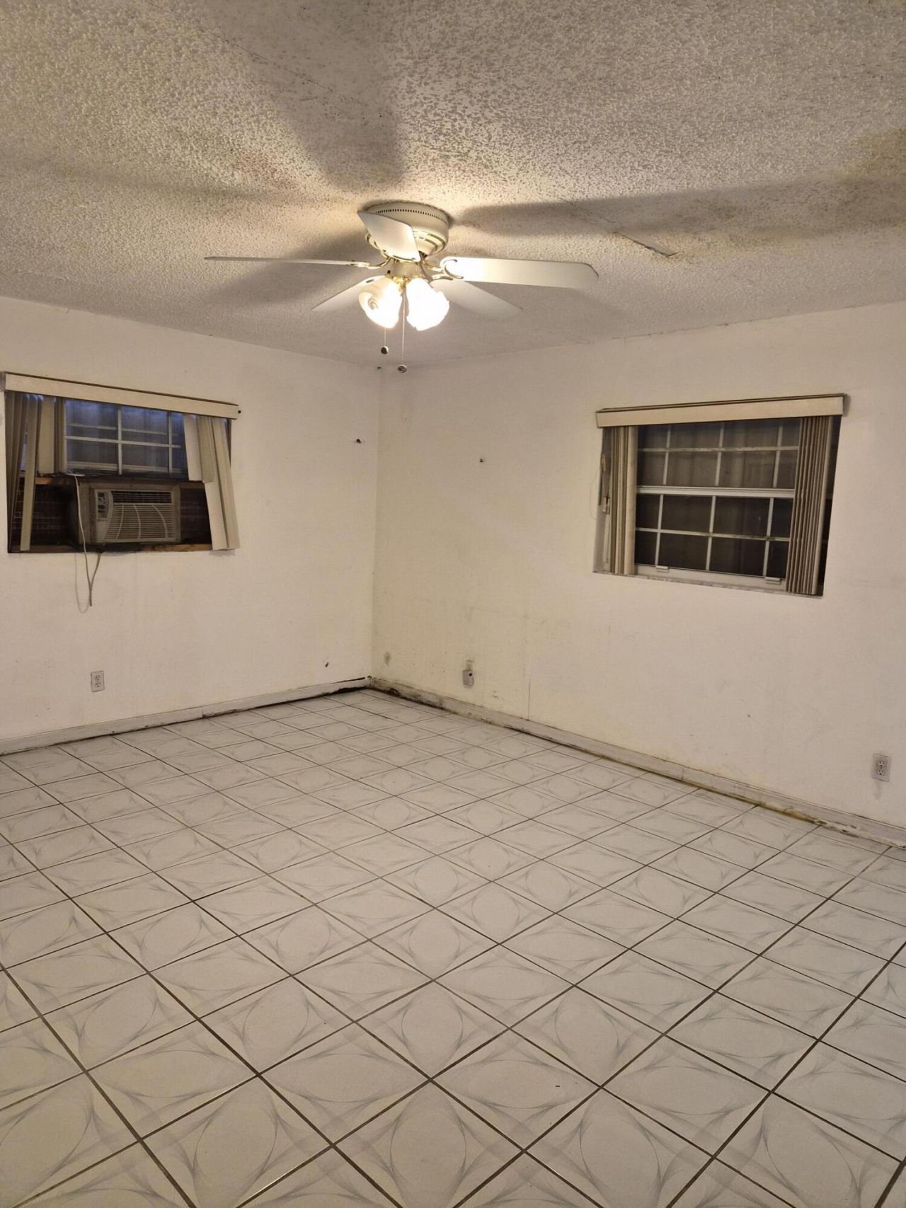 4960 NW 16th Street, Lauderhill, FL 33313 Photo