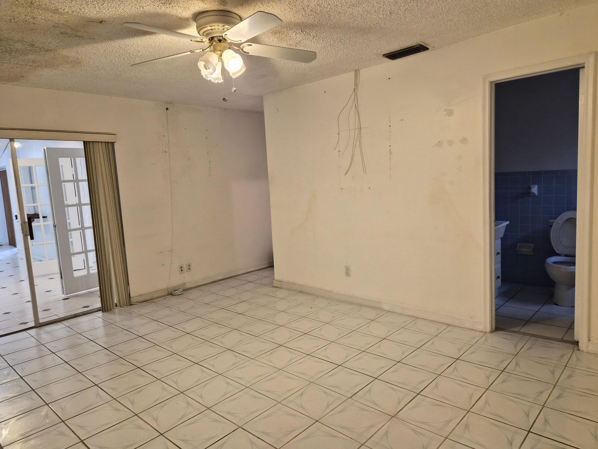 4960 NW 16th Street, Lauderhill, FL 33313 Photo
