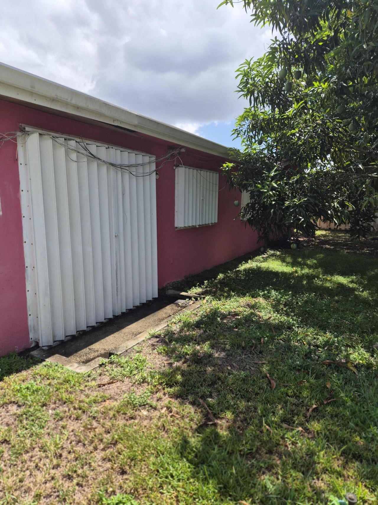 4960 NW 16th Street, Lauderhill, FL 33313 Photo